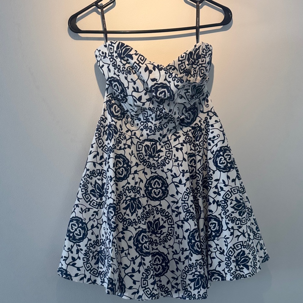 Elegant Floral Kids Dress in Black and White